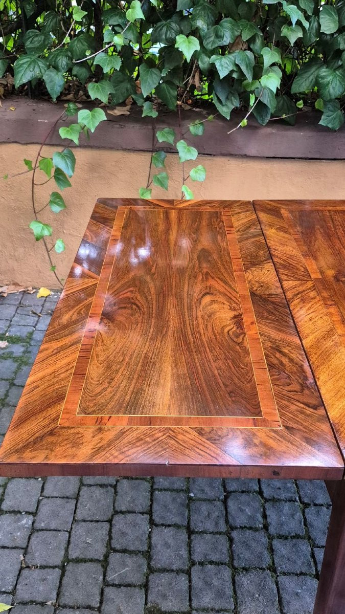 Antique Extendable Table With Walnut Veneer And Threaded Pull-photo-5