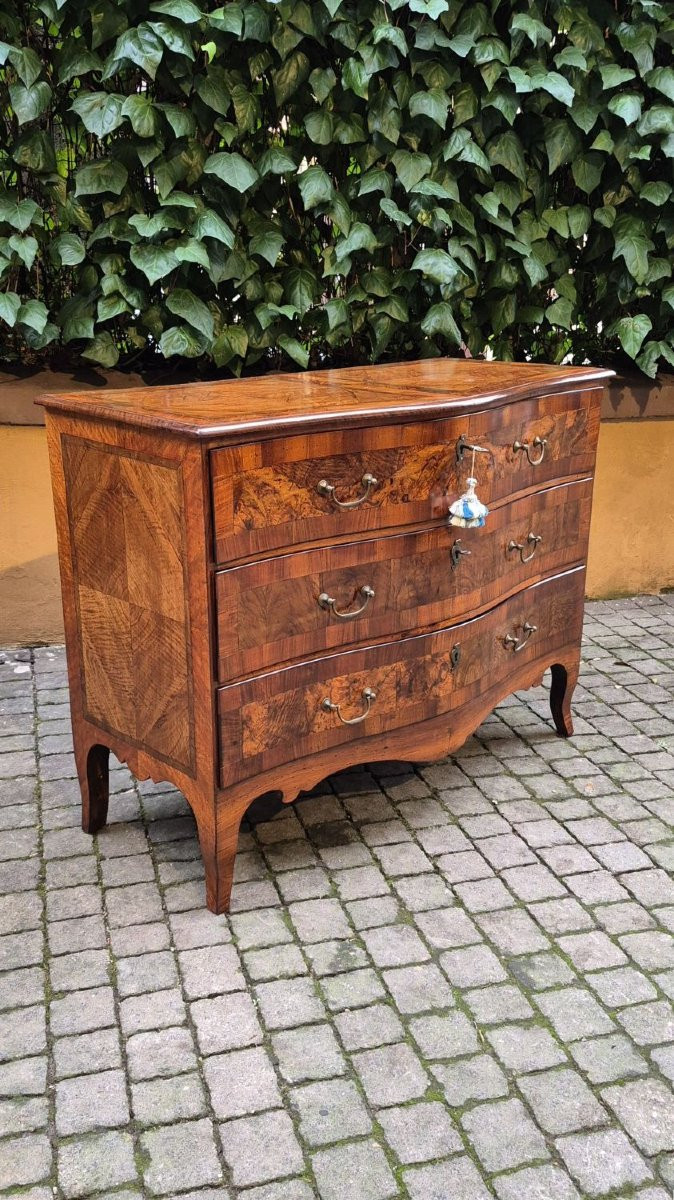 Antique Louis XV Emilian Chest Of Drawers From The 18th Century-photo-3