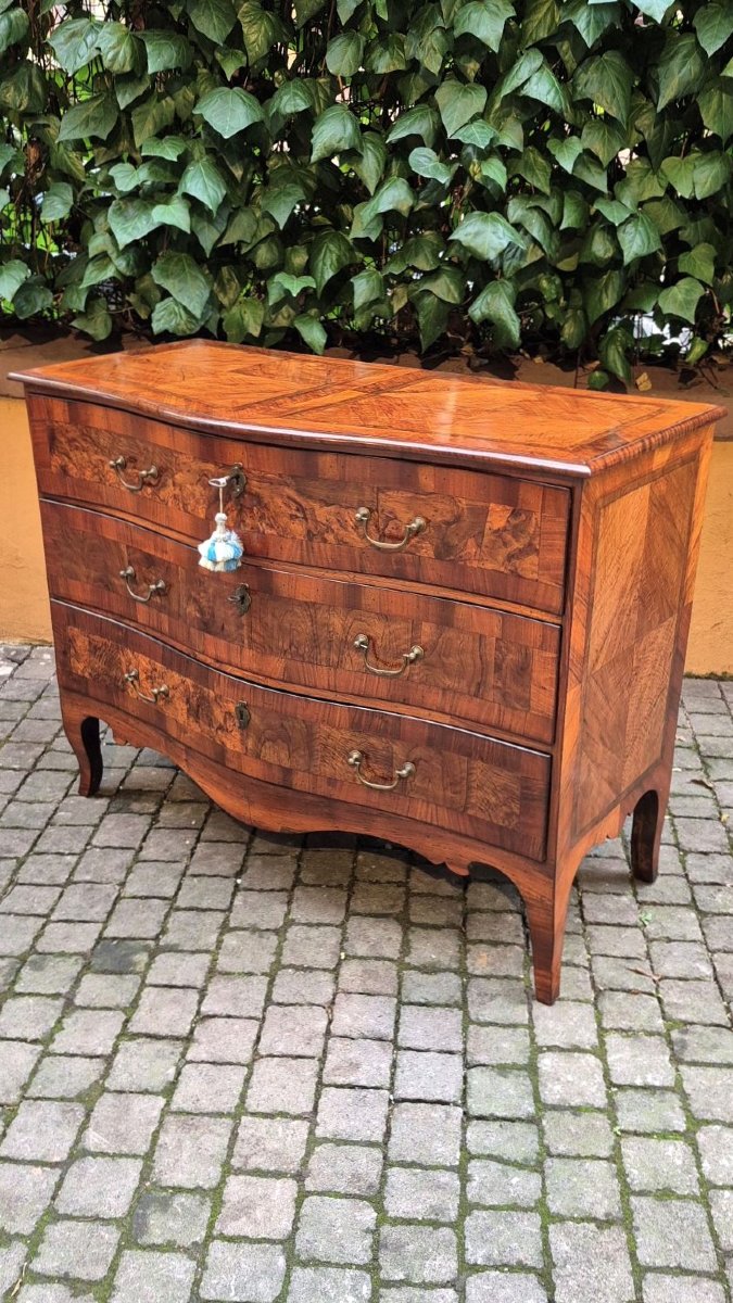 Antique Louis XV Emilian Chest Of Drawers From The 18th Century-photo-5