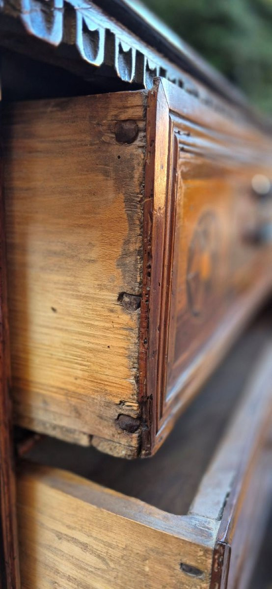 Antique Venetian Chest Of Drawers From The 17th Century With Inlays-photo-3