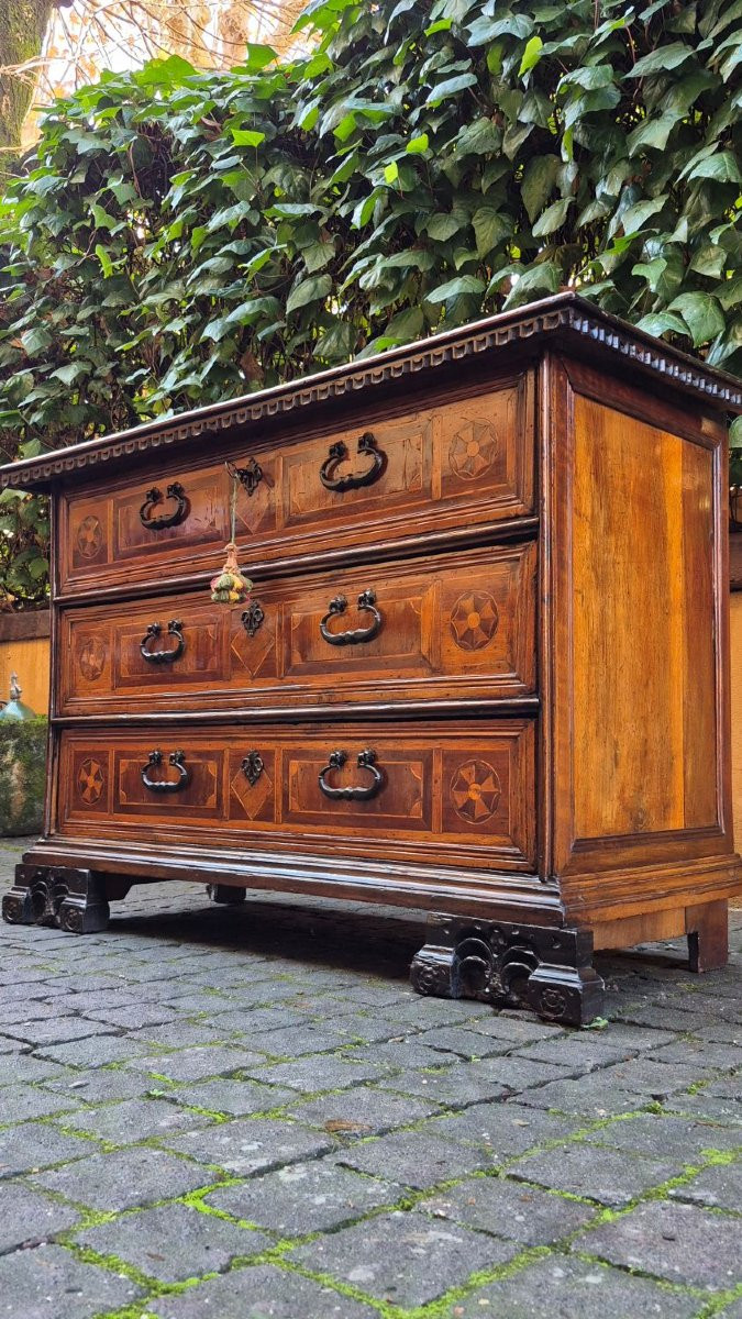 Antique Venetian Chest Of Drawers From The 17th Century With Inlays-photo-7