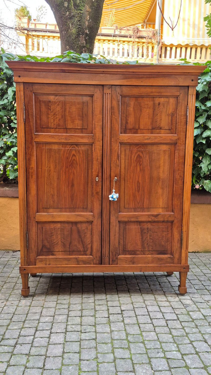 Armoire Directoire romagnole ancienne de la fin du XVIIIe siècle