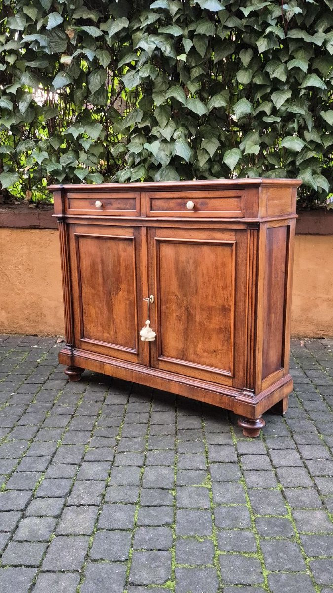 Antique Narrow Emilian Walnut Sideboard For Entrance Hall-photo-3