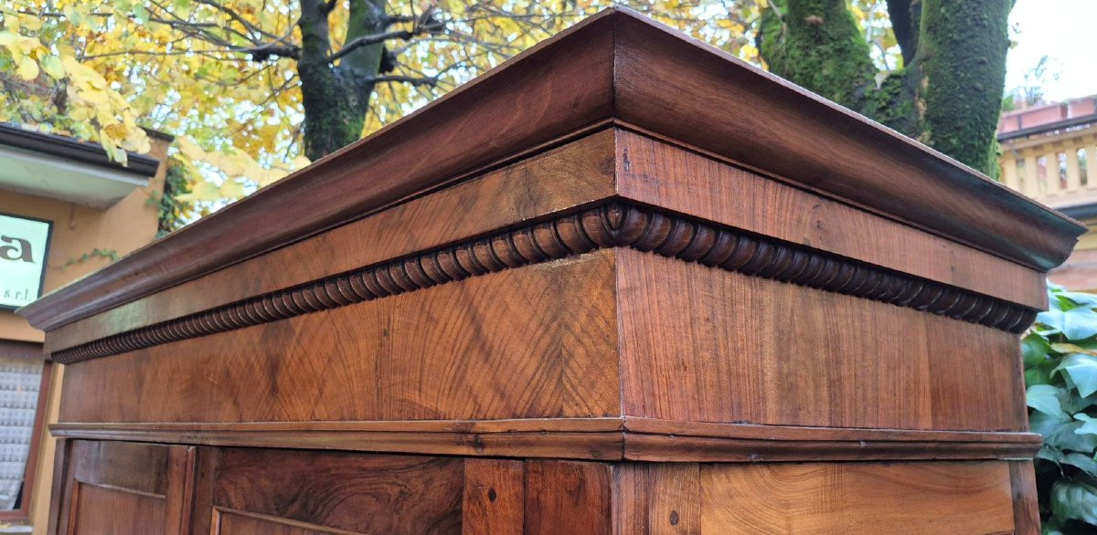 Antique Ligurian Walnut Paneled Wardrobe-photo-1