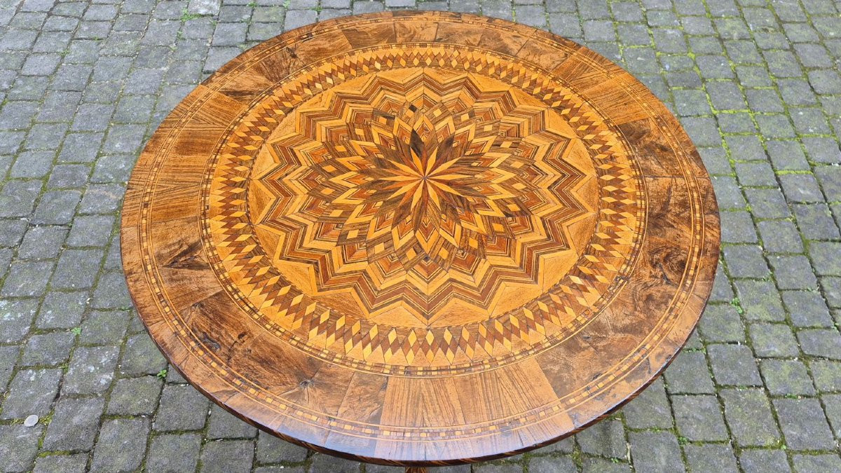 Table Rolo ronde ancienne incrustée-photo-4