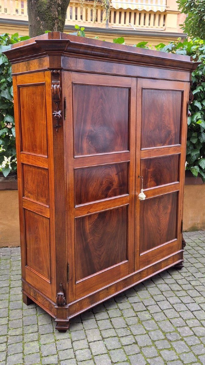 Antique Emilian Walnut Wardrobe With Carved Garlands-photo-6