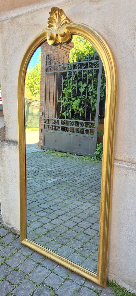 Narrow Antique Mirror With A Cornice-photo-4