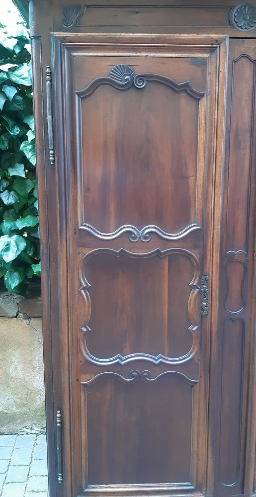 Armoire ancienne française en noyer du XVIIIe siècle-photo-2