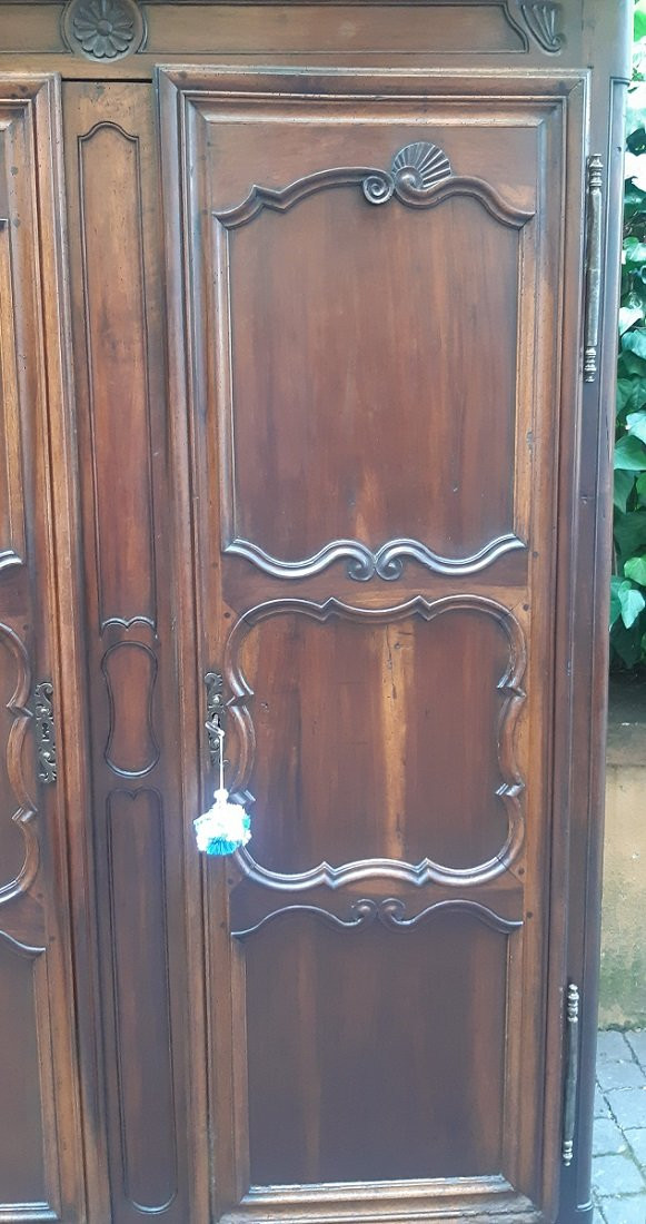 Armoire ancienne française en noyer du XVIIIe siècle-photo-3
