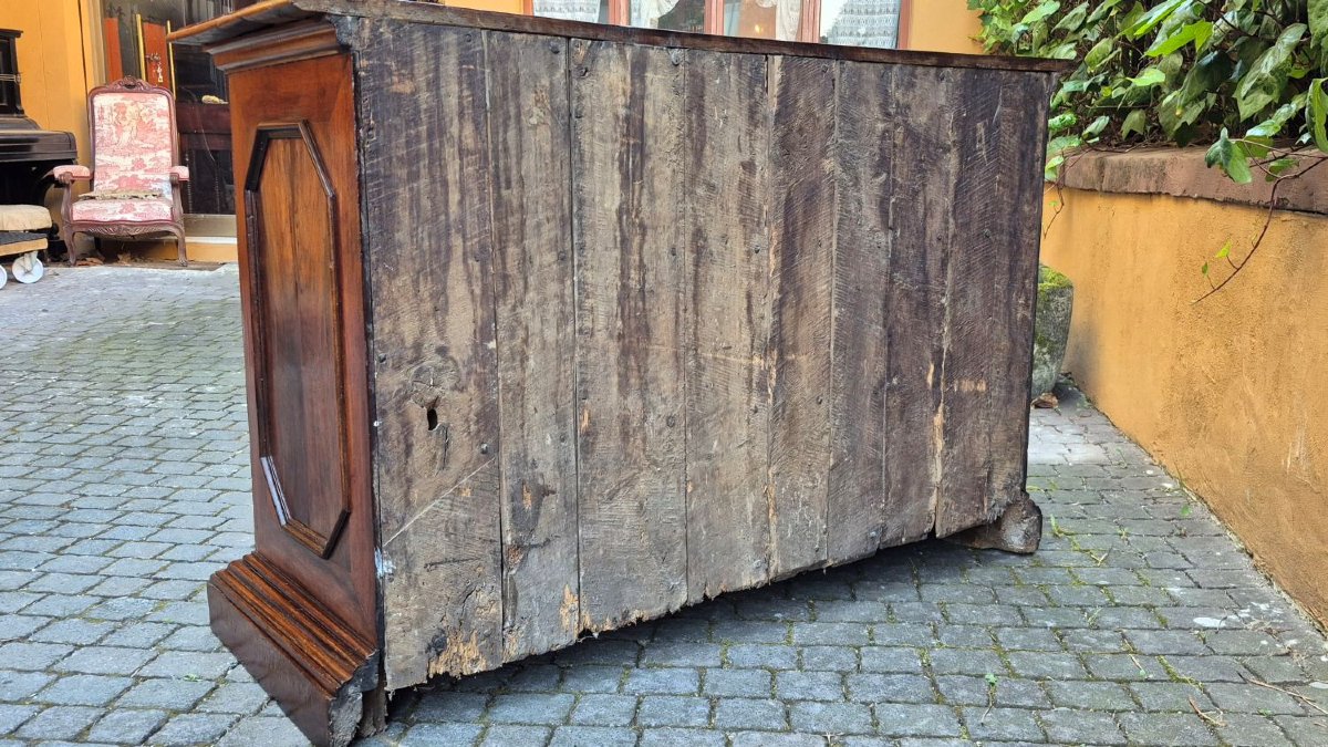 Commode ancienne du XVIIe siècle à Reggio Emilia-photo-4