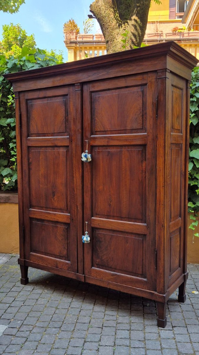 Antique 18th-century Paneled Luigi XVI-style Sideboard From Emilia-photo-4