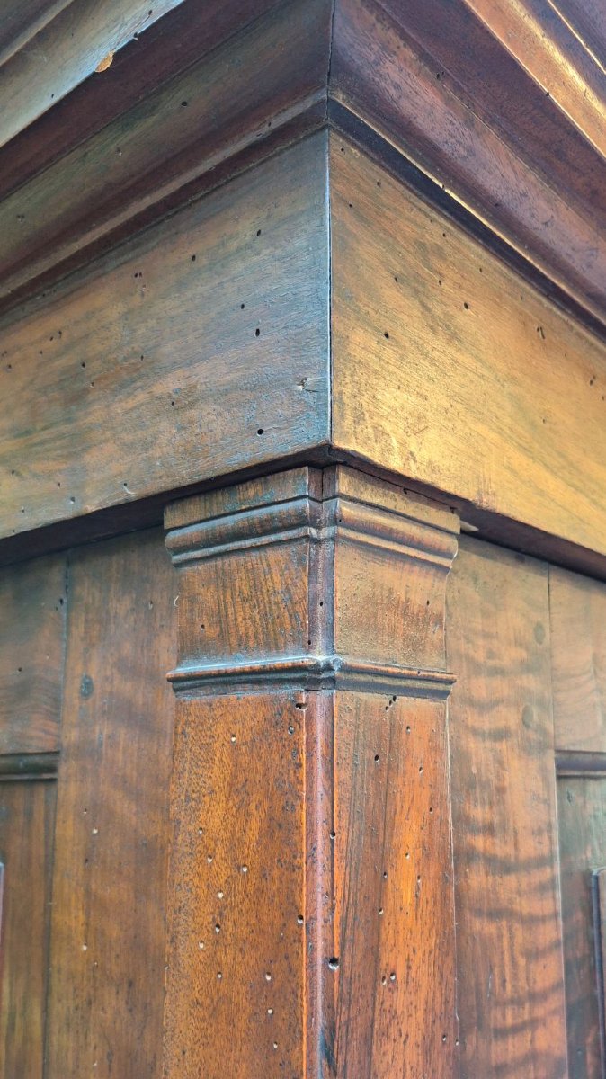 Antique 18th-century Paneled Luigi XVI-style Sideboard From Emilia-photo-2