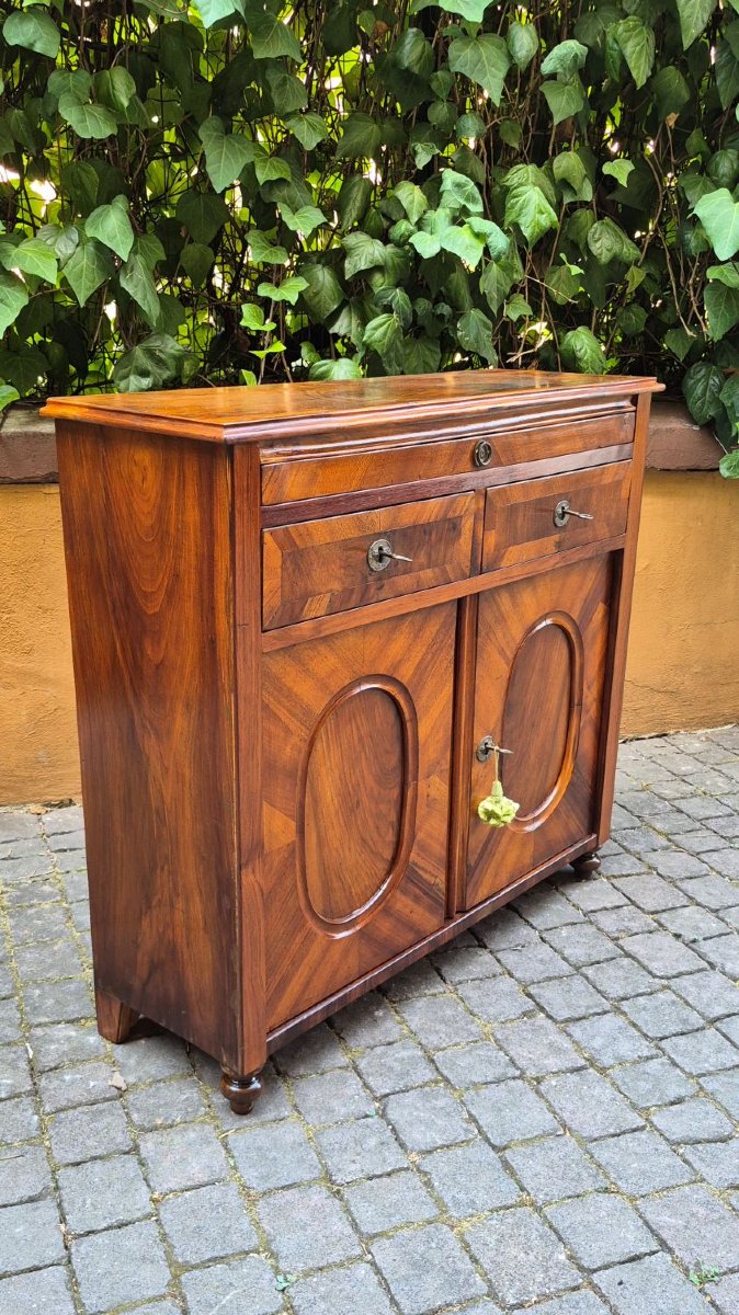Buffet étroit ancien en placage de noyer-photo-1
