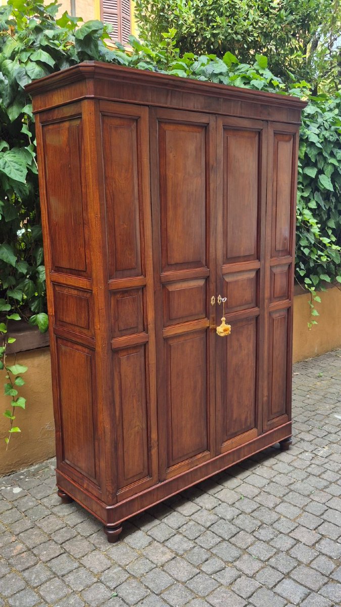 Antique Cherry Wood Paneled Pantry Cabinet-photo-4