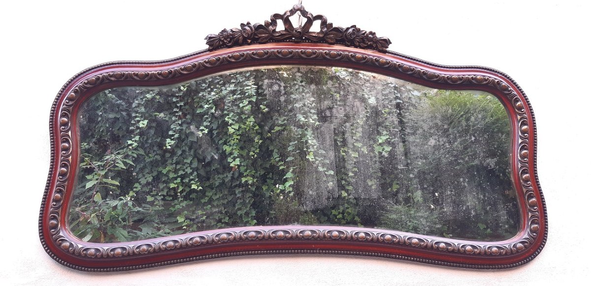 Antique Horizontal Mirror From The 19th Century With A Cornice