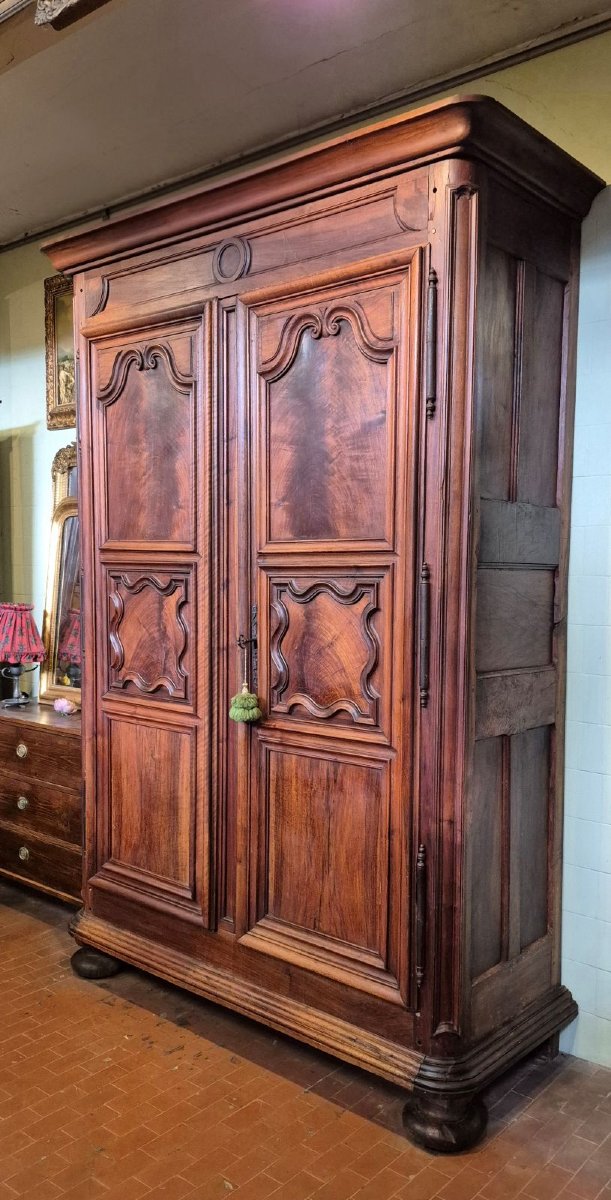 Antique Baroque Sideboard From The 17th Century, Made Of Walnut And Burl Wood-photo-4