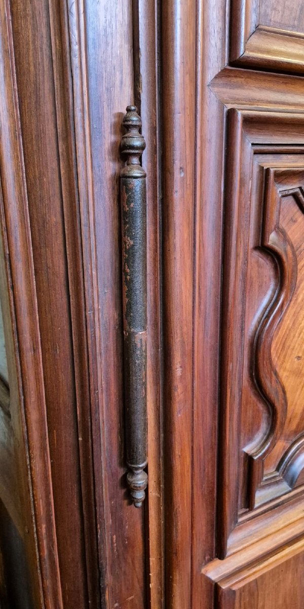 Antique Baroque Sideboard From The 17th Century, Made Of Walnut And Burl Wood-photo-1