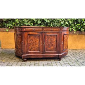 Buffet ancien à 4 portes avec bords ondulés