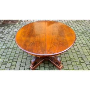 Table ronde extensible en noyer antique, 2,7 m