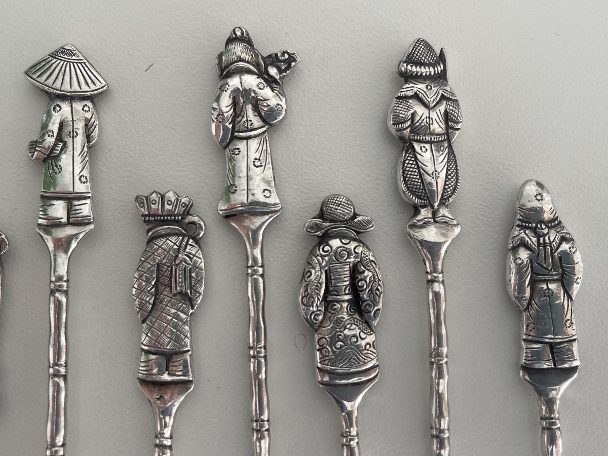 12 Small Silver Spoons Lol-photo-2