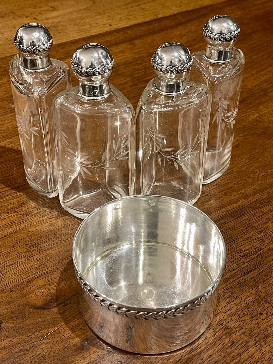 Flacons à parfums cristal et argent Minerve style cave à parfums-photo-2