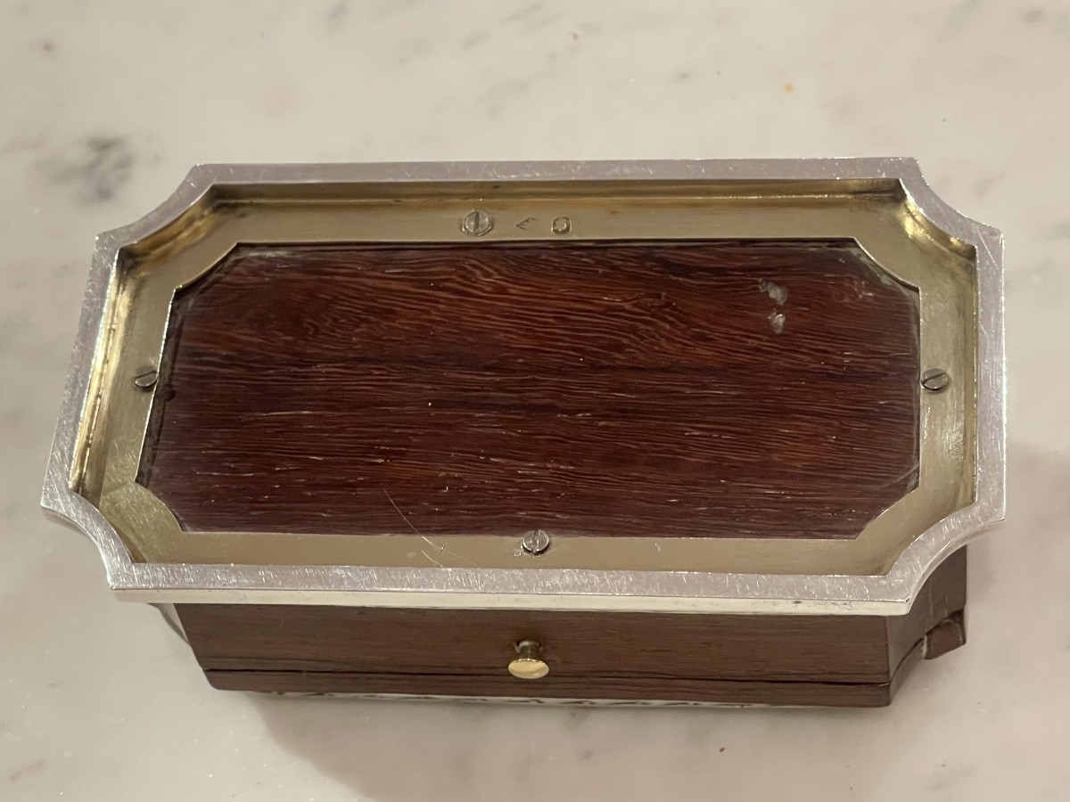 Boîte à timbres argent minerve et Palissandre style Louis XVI-photo-1