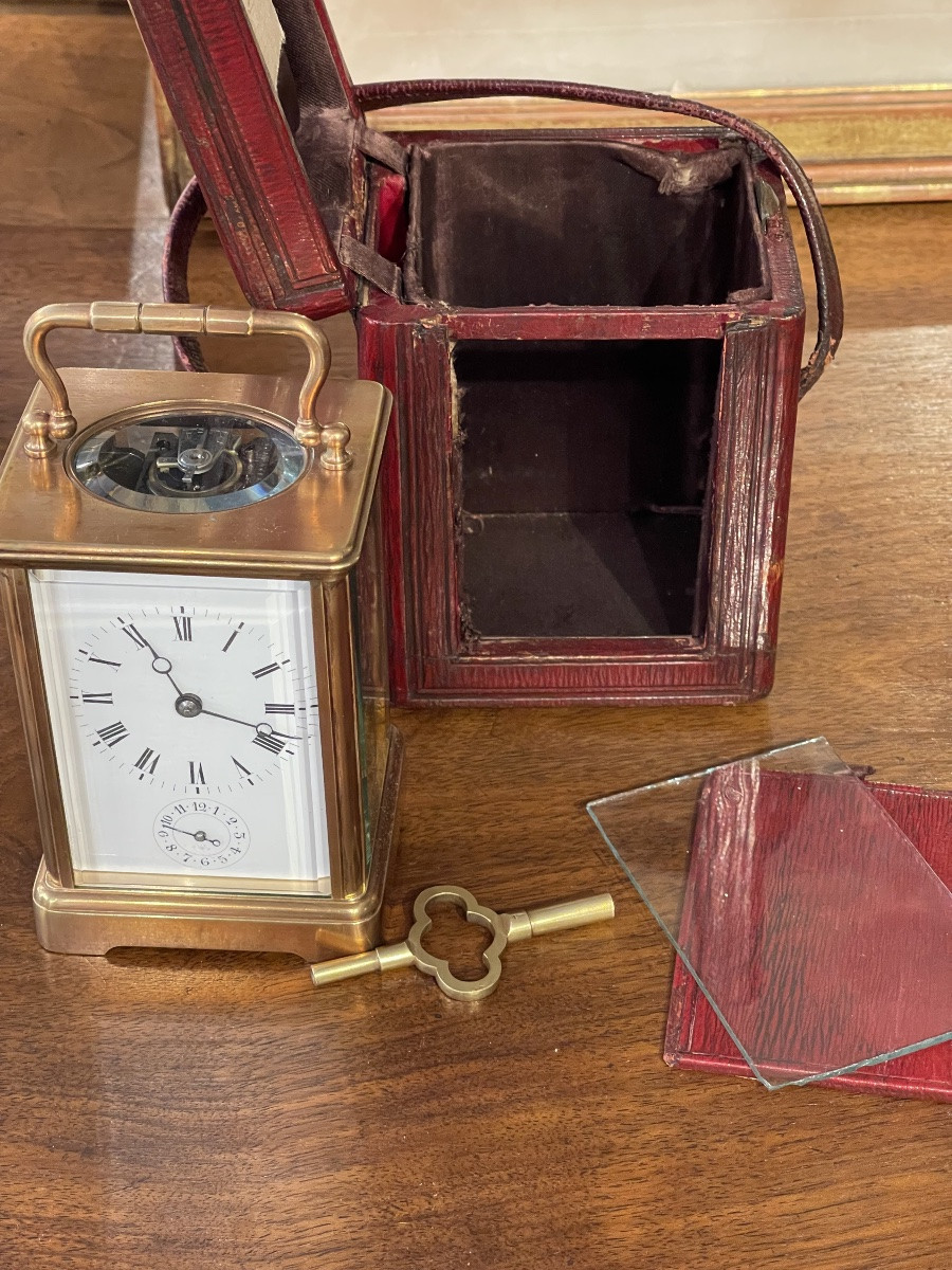 Officer's Clock And Its Cartier Case -photo-2