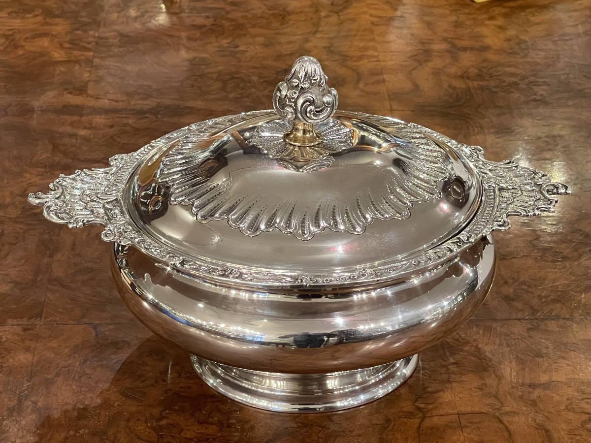 Légumier à Oreilles An Argent Minerve XIX ème Rocaille