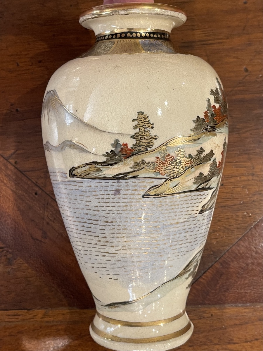 Mount Fuji Japanese Ceramic Satsuma Vase-photo-1