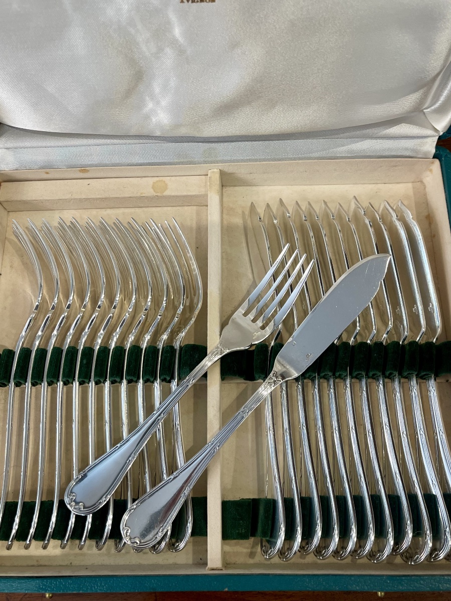 Christofle Fish Forks And Knives With Crossed Ribbons Silver Plated