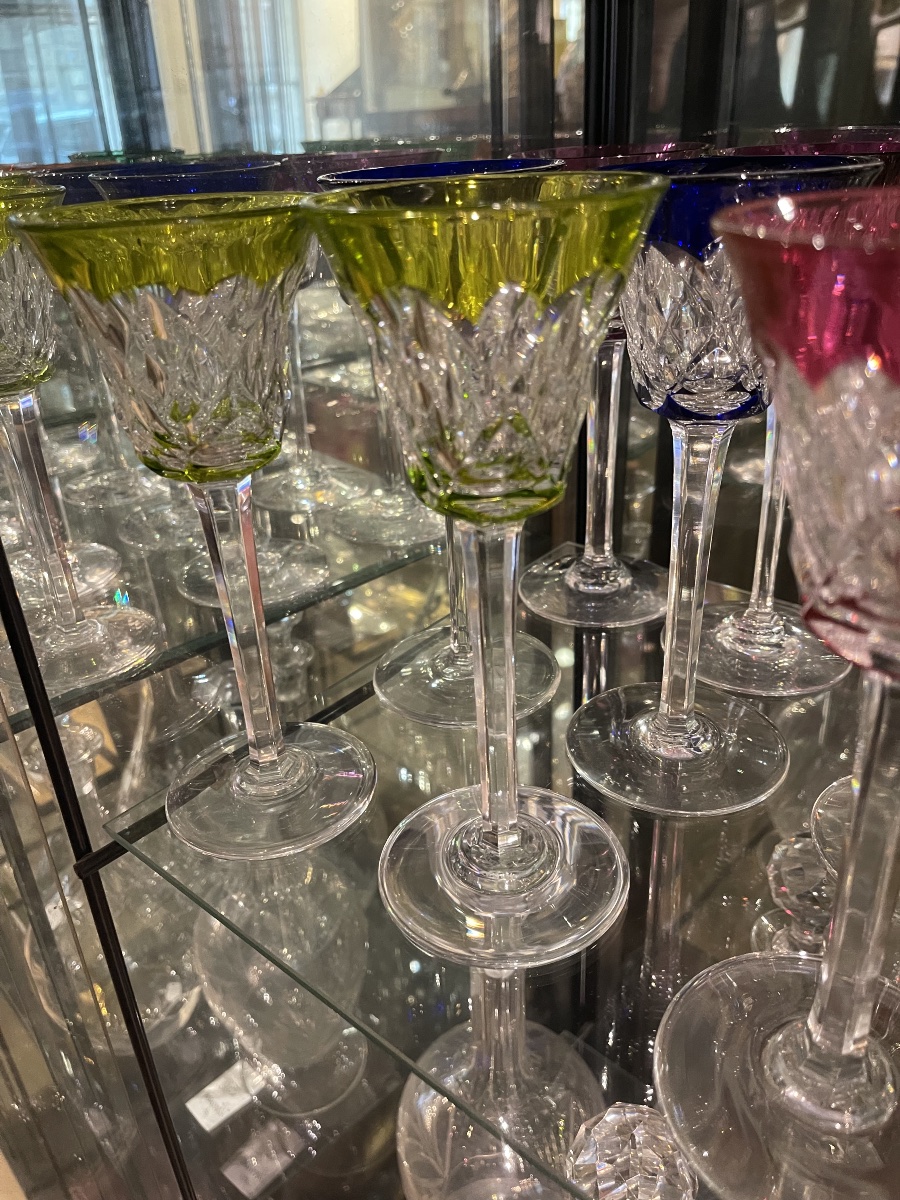 Baccarat Set Of 12 Rhomer-colored Crystal Wine Glasses, Similar To The Beaufort Model-photo-2