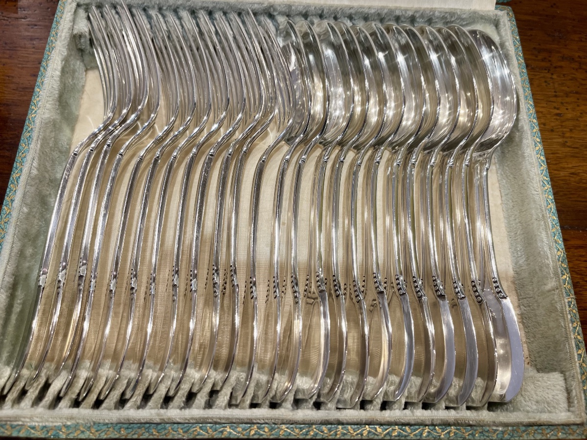Art Deco Silver Cutlery Set With 12 Forks And 12 Table Spoons, "minerve" By Goldsmith Prost