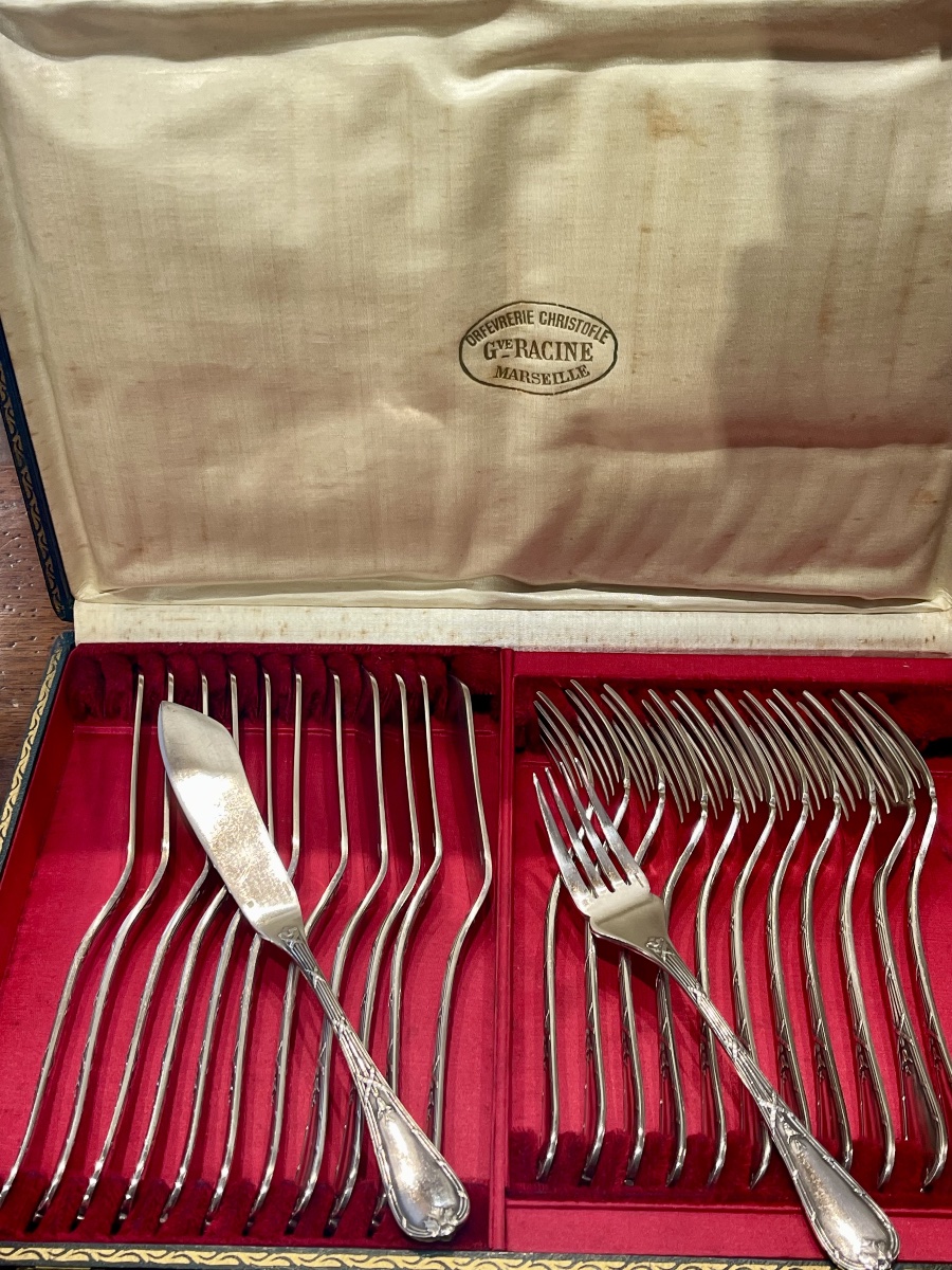12 Christofle Fish Forks And 12 Fish Knives With Crossed Ribbons In Silver-plated Metal -photo-4