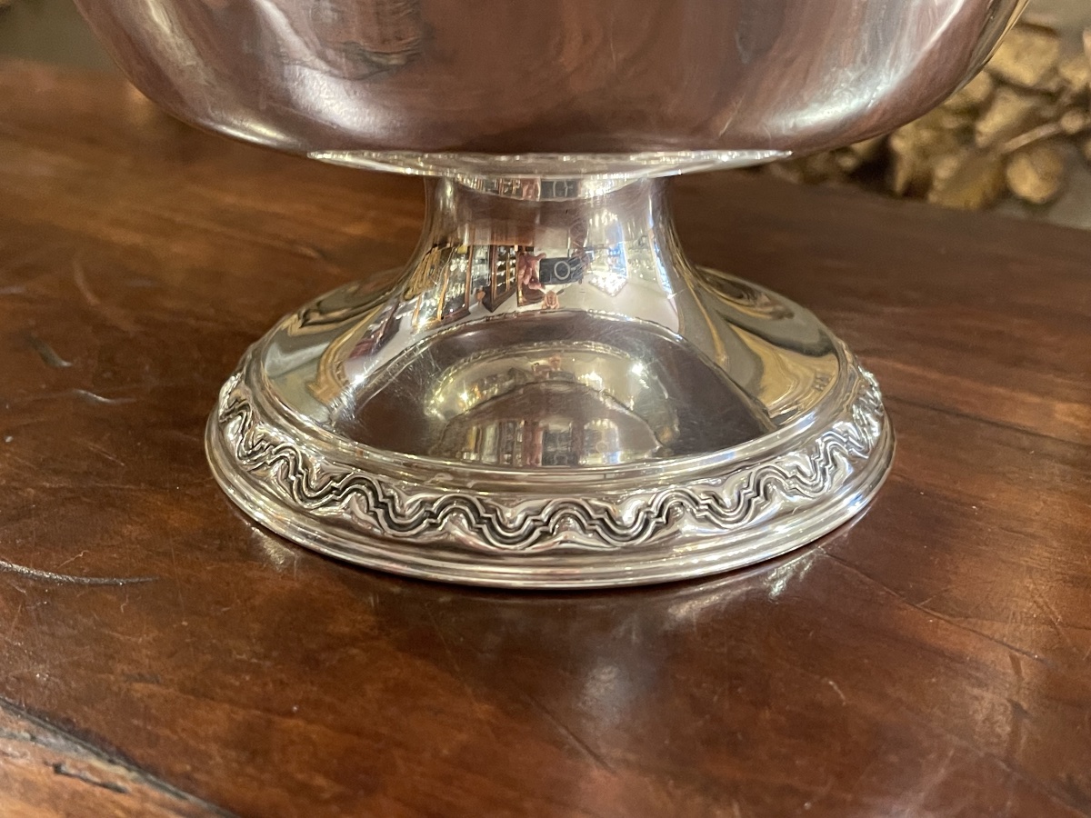 Solid-base Vase With Seashell Pattern-photo-1