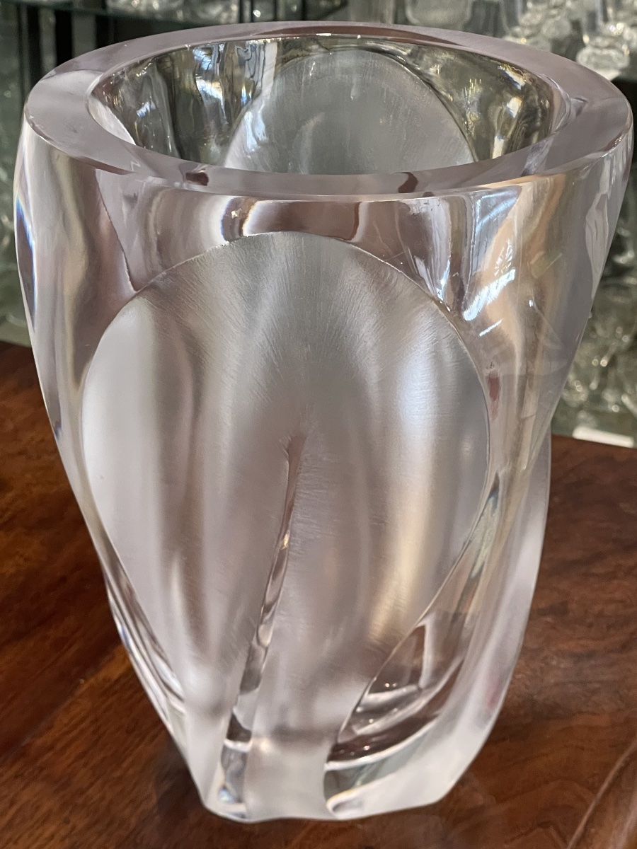 Large Lalique France "ingrid" Crystal Vase 
