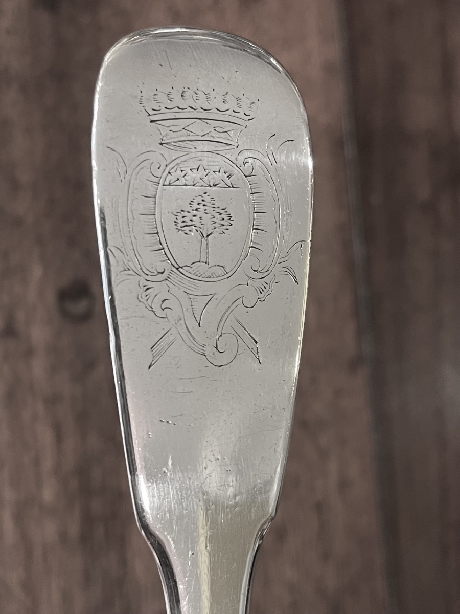 Rodez cuillère à ragoût avec blason argent XVIII orfèvre Lacoste . Toulouse .-photo-3
