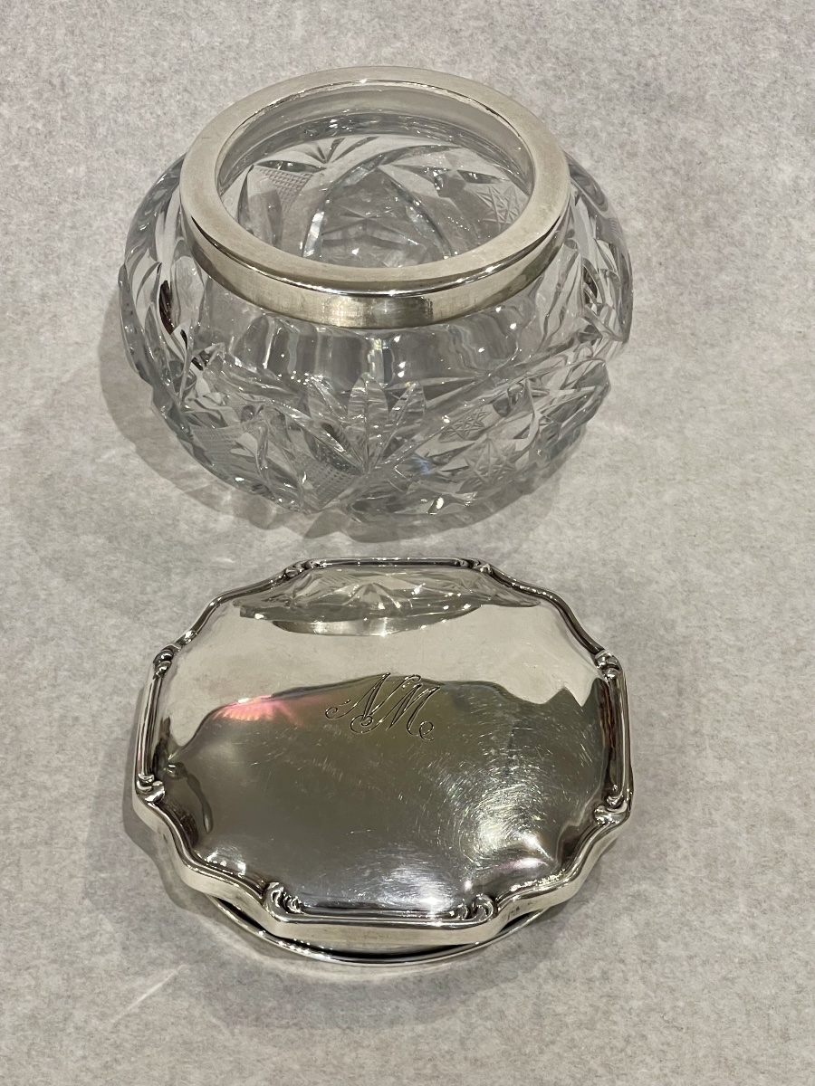 Crystal And Silver Bath Set: Bottle, Box, And Tray -photo-6