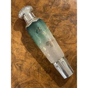 Daum Nancy flacon en verre 1900 avec monture argent massif