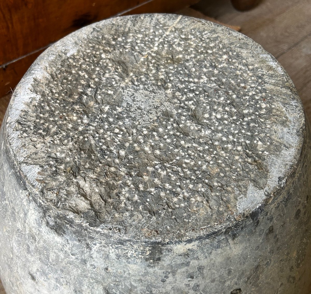 17th Century Marble Apothecary Mortar-photo-7
