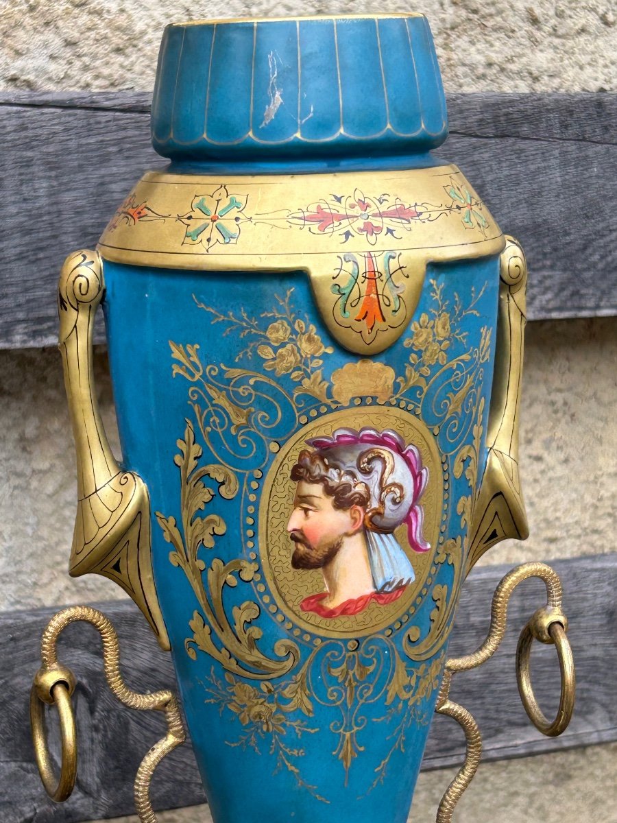 Napoleon III Porcelain Vase-photo-3