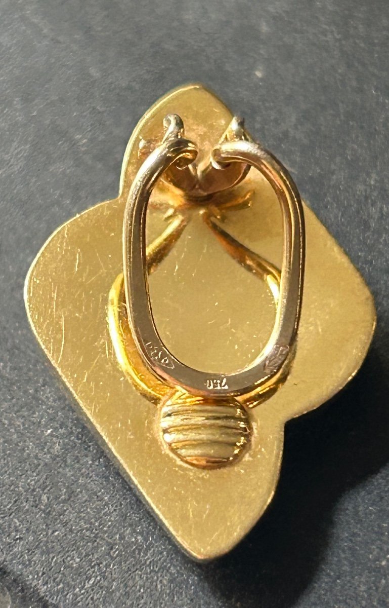 Pair Of Gold Earrings-photo-2