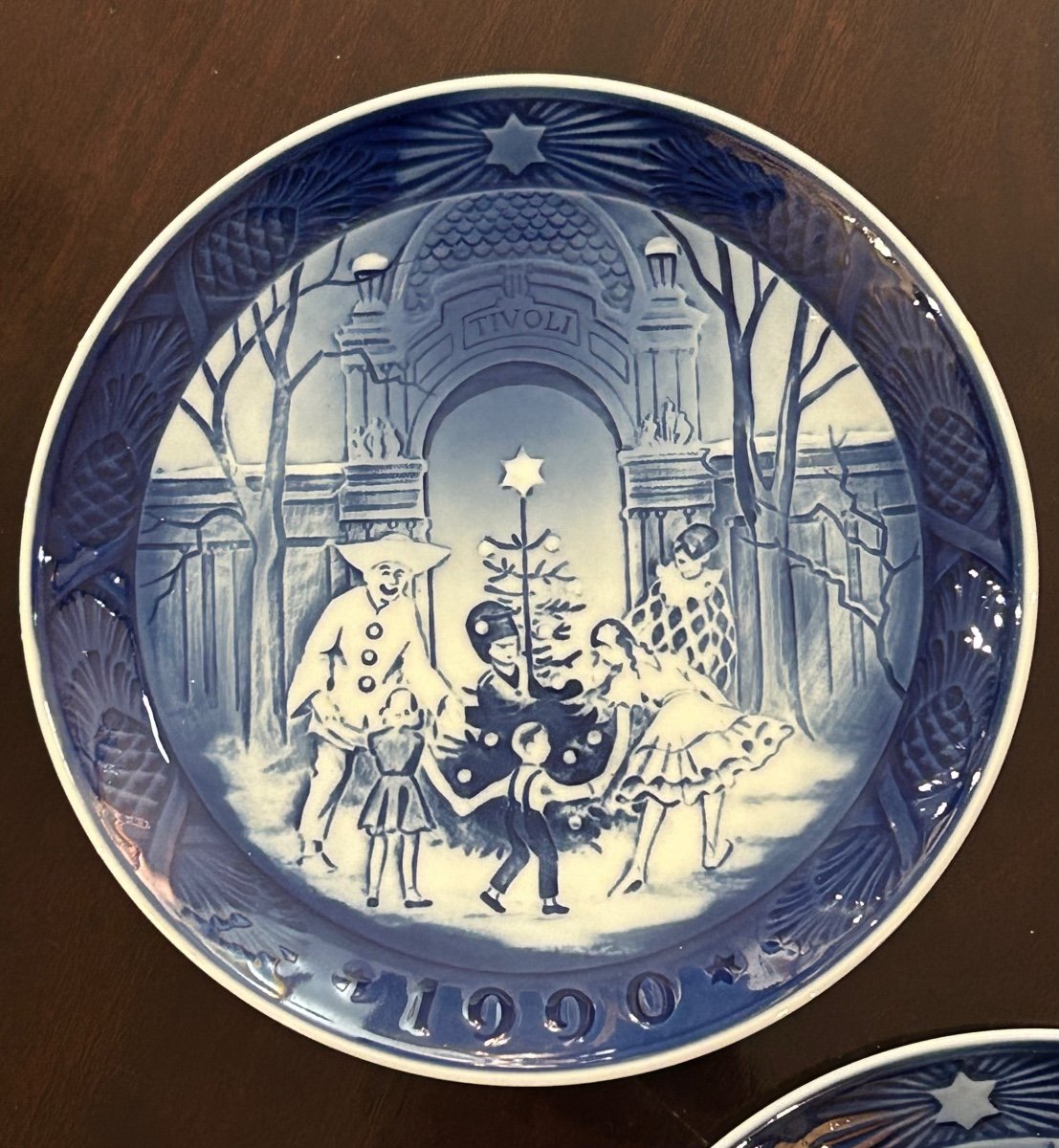 Royal Copenhagen, Set Of Porcelain Christmas Plates-photo-2