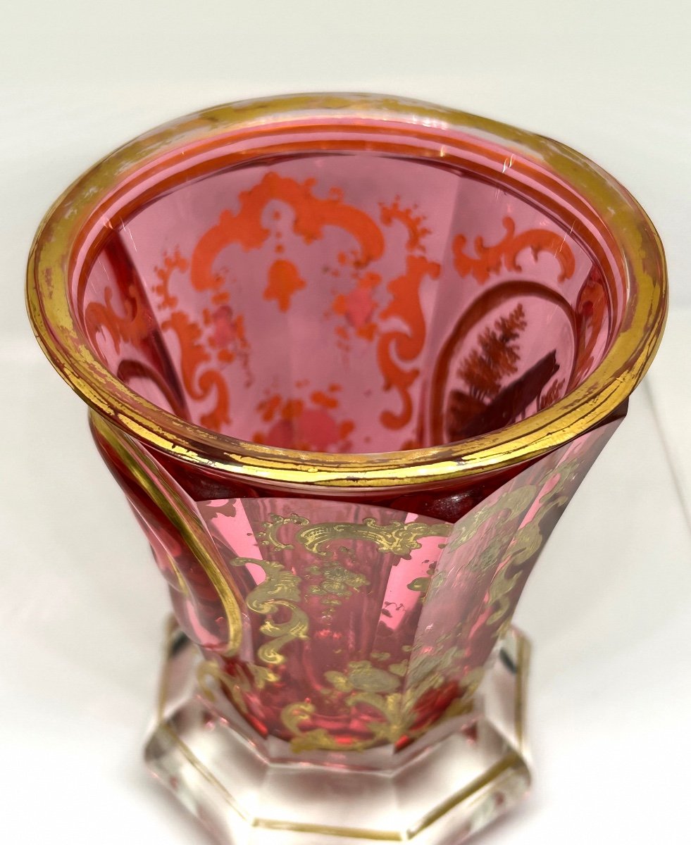 Friedrich Egermann, Bohemian Engraved Glass Vase -photo-1