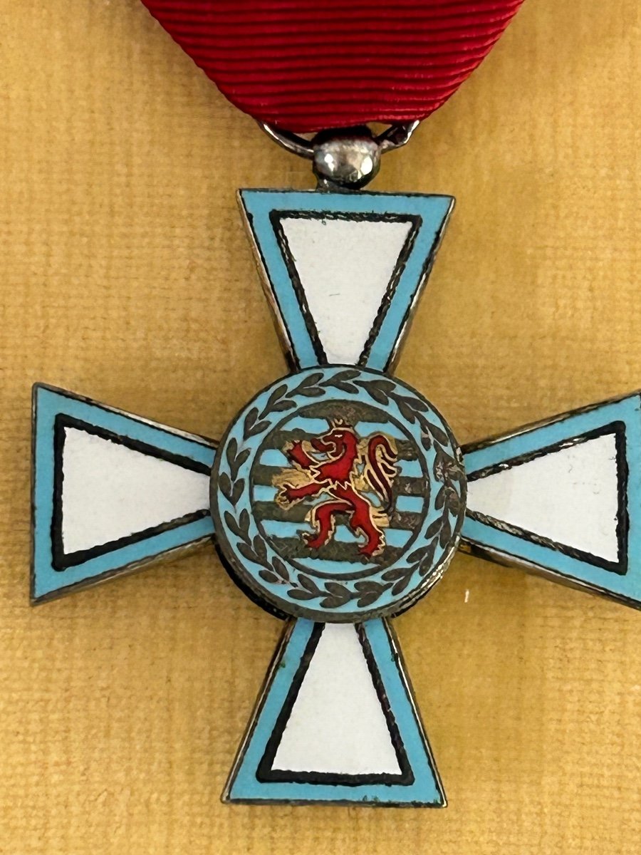 Medal, Order Of Merit Luxembourg -photo-3