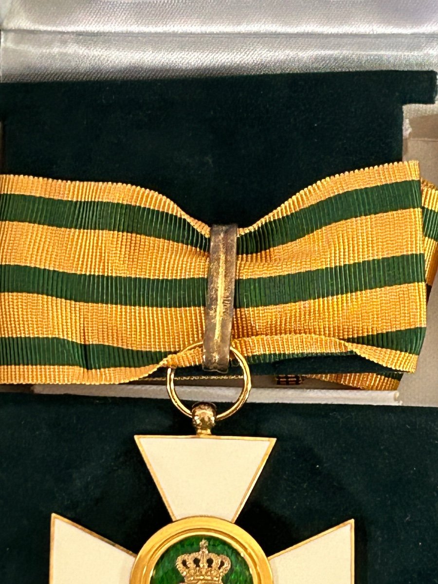 Medal, Order Of Merit Luxembourg -photo-3