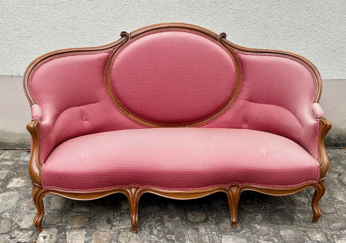 Napoleon III Sofa With Medallion -photo-3