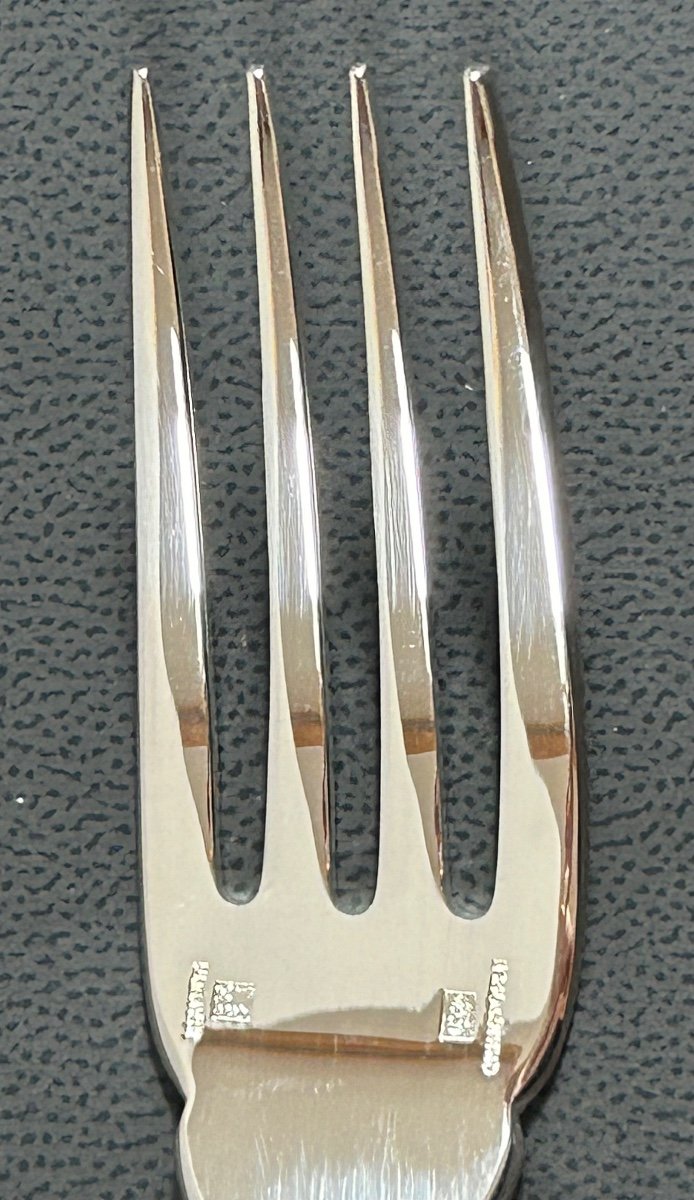 Christofle, 6 paire de  couverts à poisson en métal argenté -photo-1