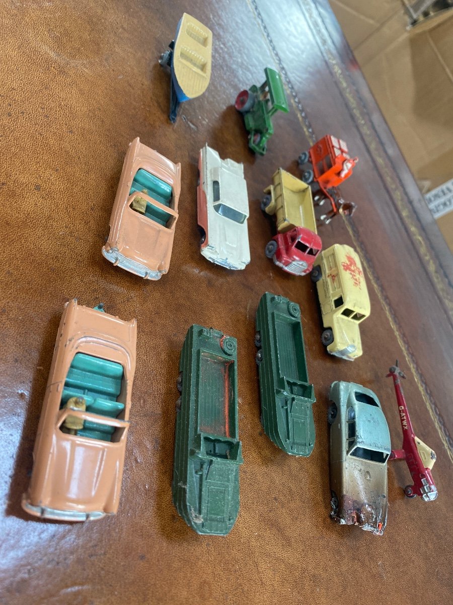 Lesney lot de voitures, bateau, camions, calèche, armée etc-photo-2