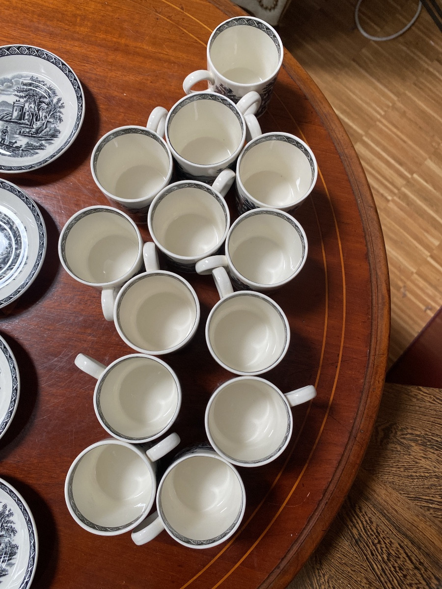 Wedgwood 12 Coffee Cups And Plates -photo-7