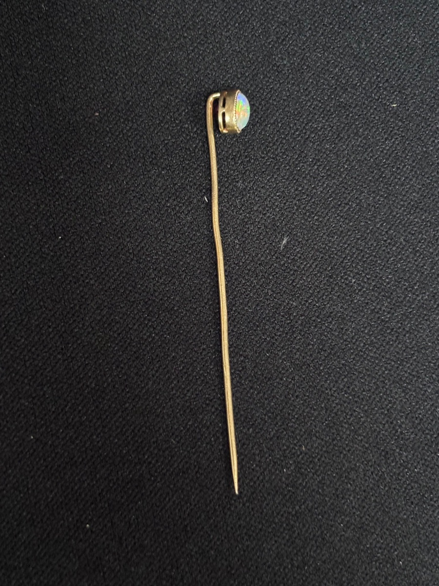 Gold Tie Pin Set With An Opal -photo-2